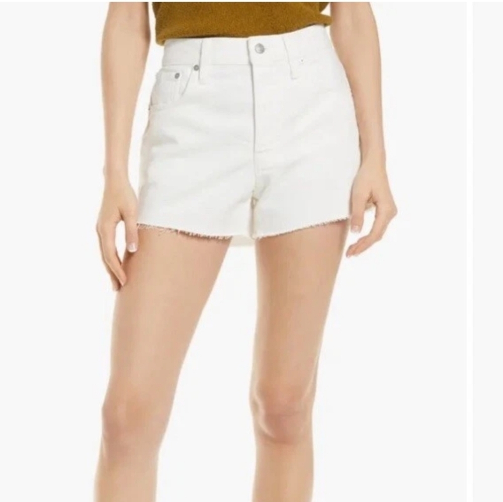 Madewell White Relaxed Denim Raw Hem Cut Off Shorts